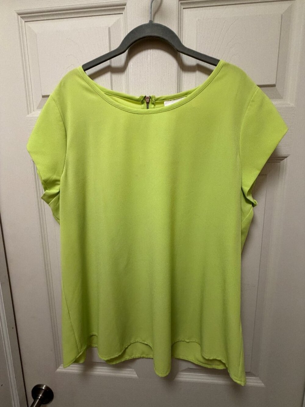 Chico's Brand Neon Green Capped-Sleeved Blouse
